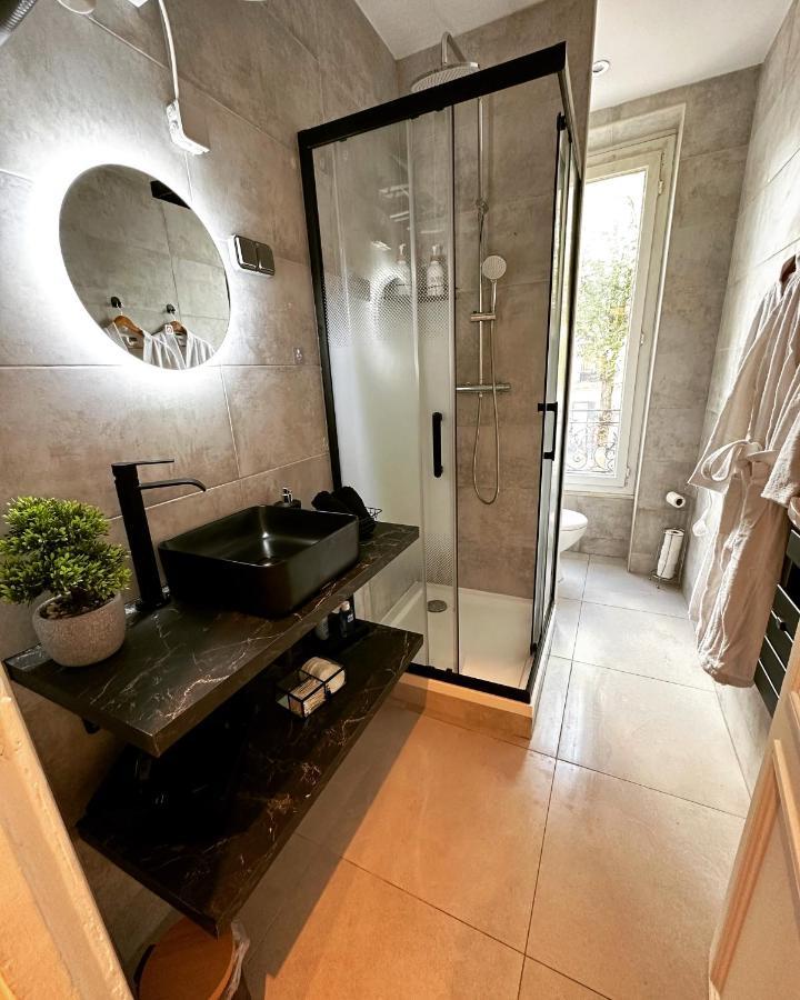 Suite De Prestige Avec Spa & Cinema 이브리쉬르센 외부 사진